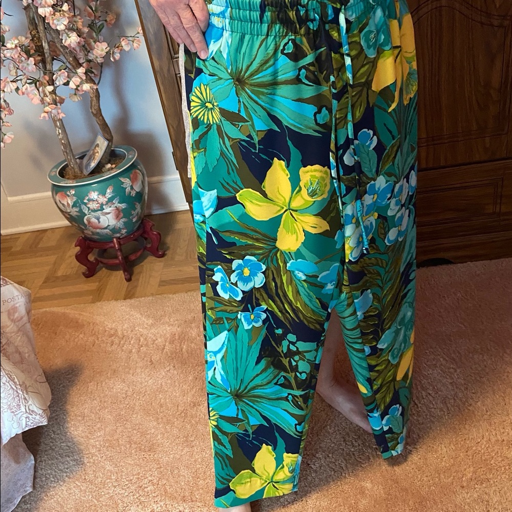 Women’s pants